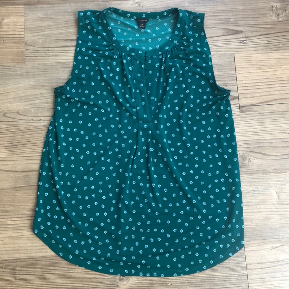 Ann Taylor Sleeveless Top